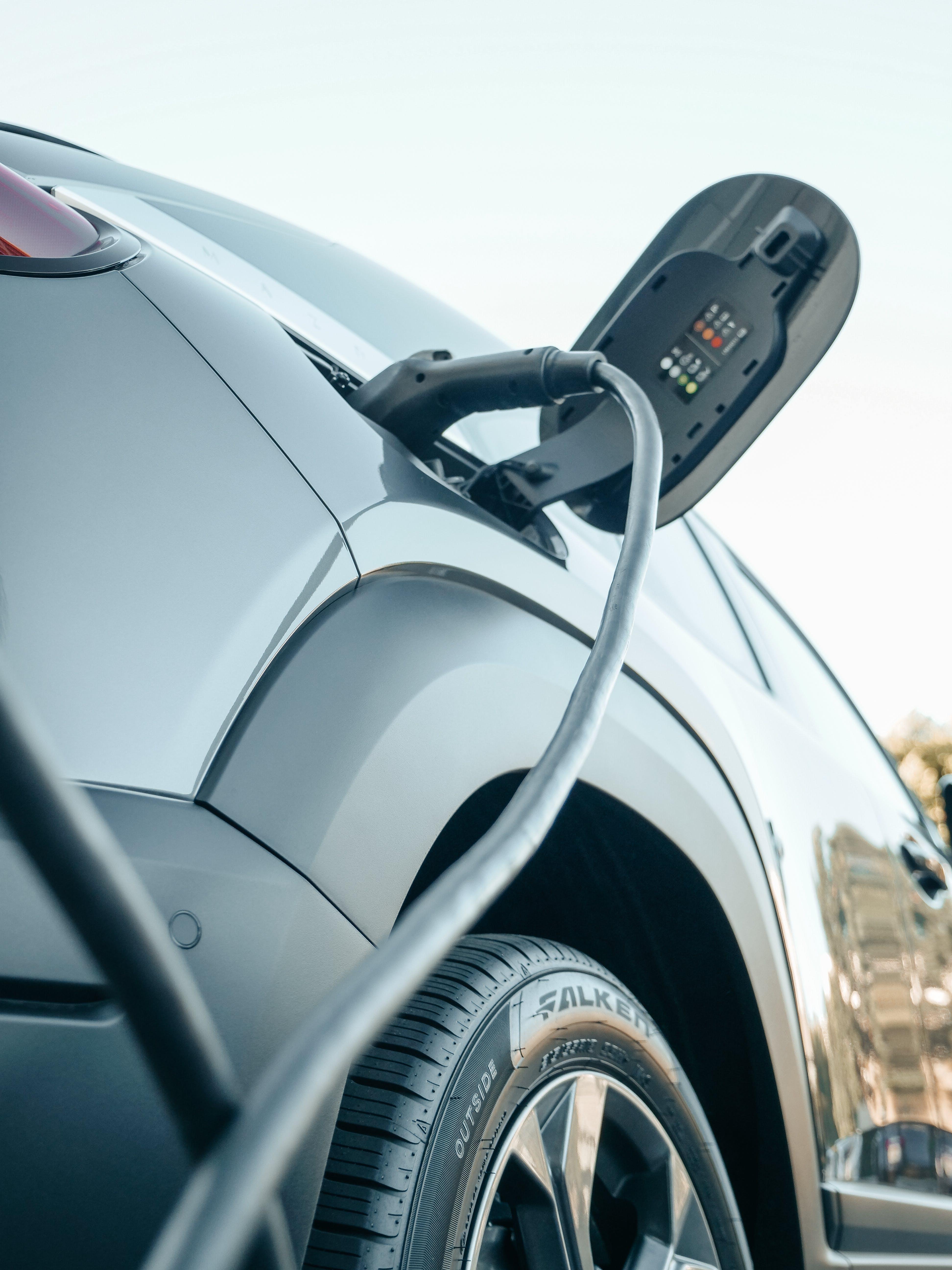Vehicle to Home Met het V2H gebruik je je elektrische auto als extra thuisbatterij